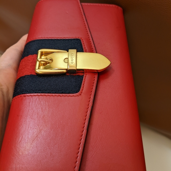 GUCCI Sylvie Red long wallet converted to crossbody - Picture 5 of 12